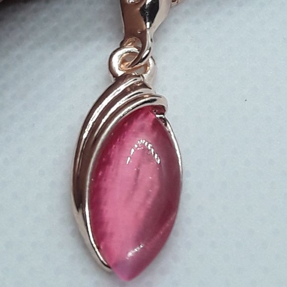 Elegant Deep Pink Opal Necklace Earring Set - Picture 3 of 7